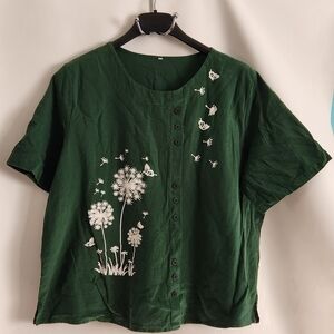 Green Faux Button-Up Women's Pullover Top with Dandelion Floral Design Size 5XL